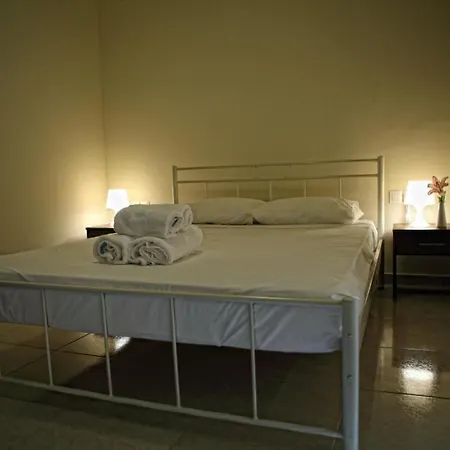 Niriides Beach Apartament Bali (Crete)