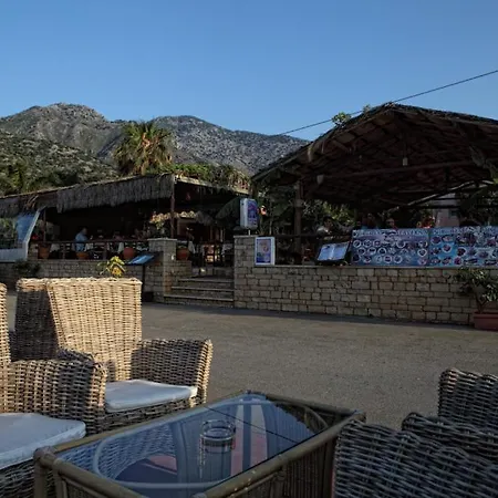 Apartament Niriides Beach *